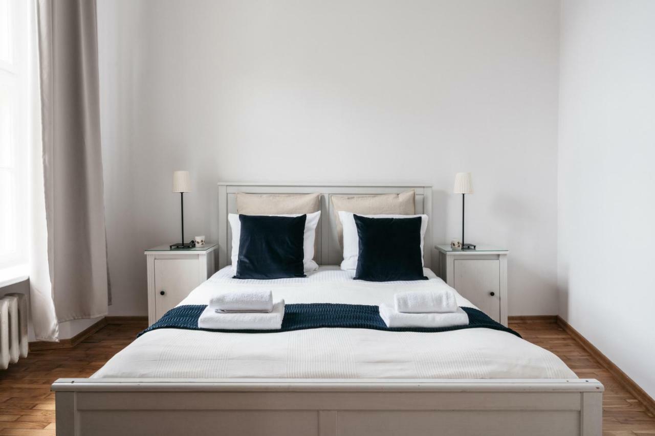Square Apartment - Loftaffair Krakow Bagian luar foto